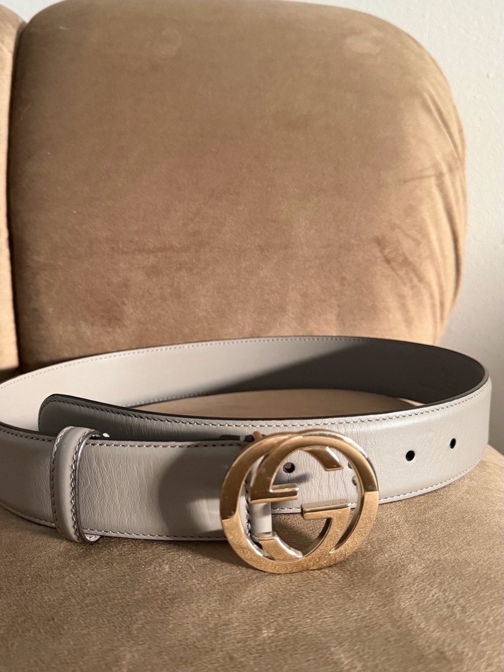 Gucci Cream Leather Belt with Gold Interlocking G Buckle